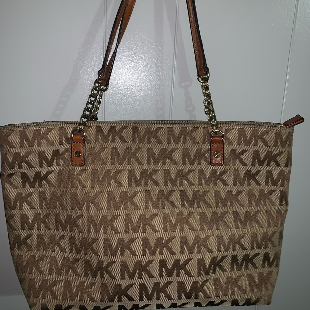 Michael Kors purse and wallet